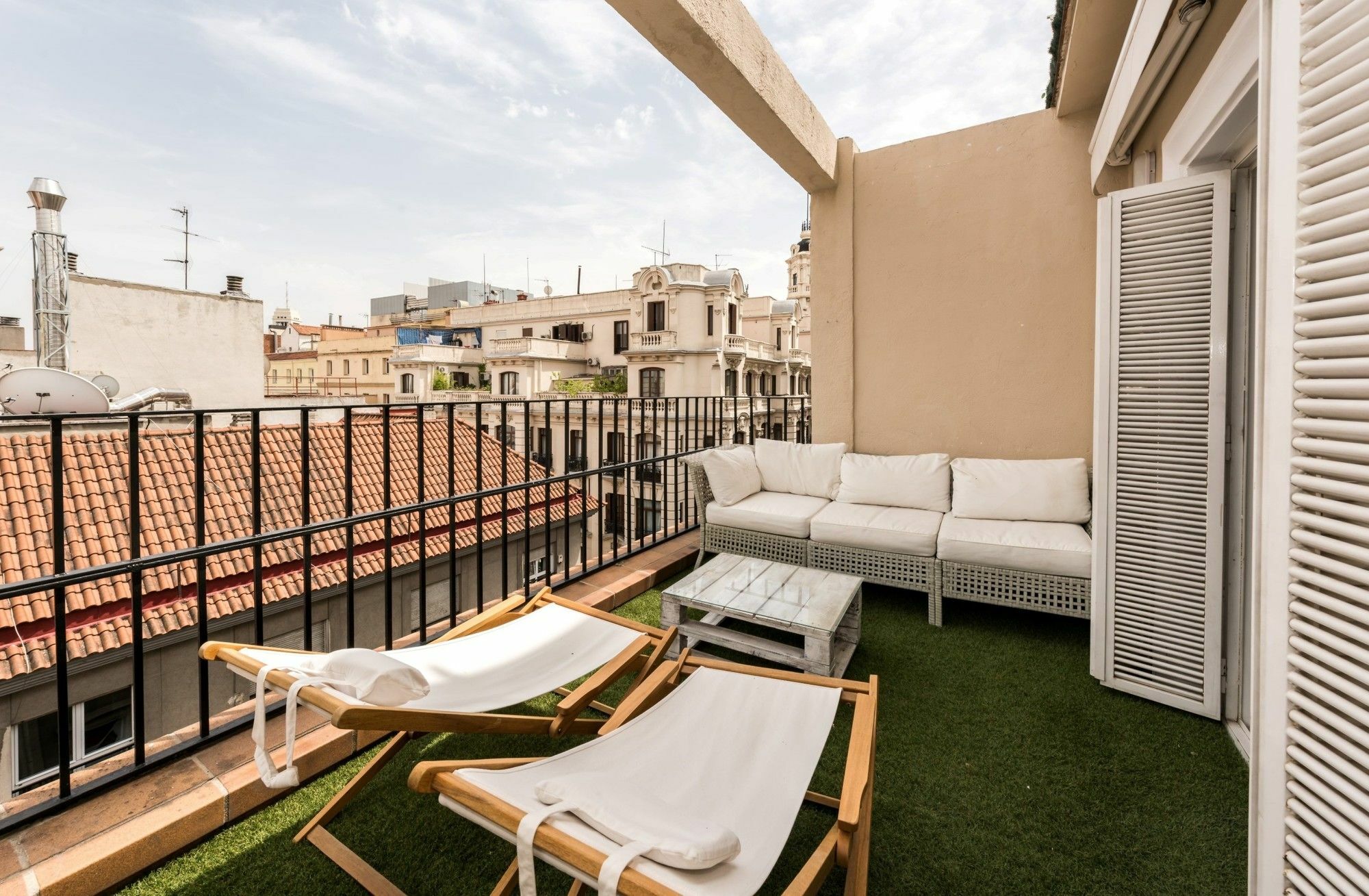 Gran Via Terrace City Center 马德里 外观 照片
